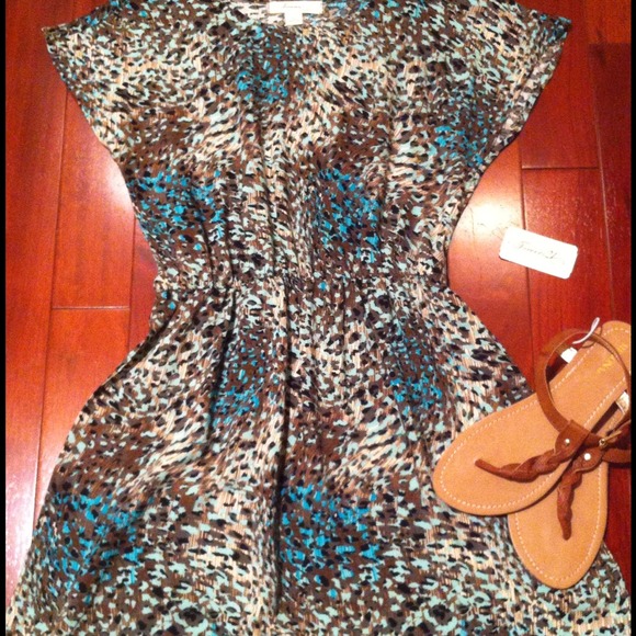 🚫SOLD🚫Cute NWT Spring/Summer tunic dress.