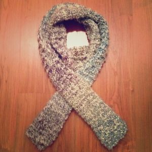 Knitted OMBRÉ Scarf