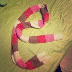 🚫SOLD🚫Aeropostale scarf