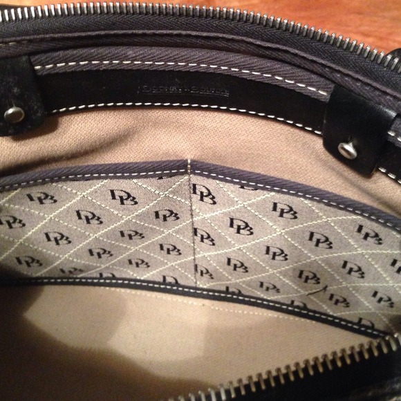 Dooney & Bourke bag - Picture 2 of 4