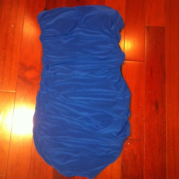 🚫SOLD🚫Sexy ruched tube dress