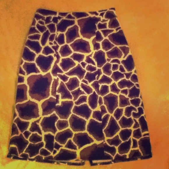 Ellie Tahari mid length pencil skirt NWT