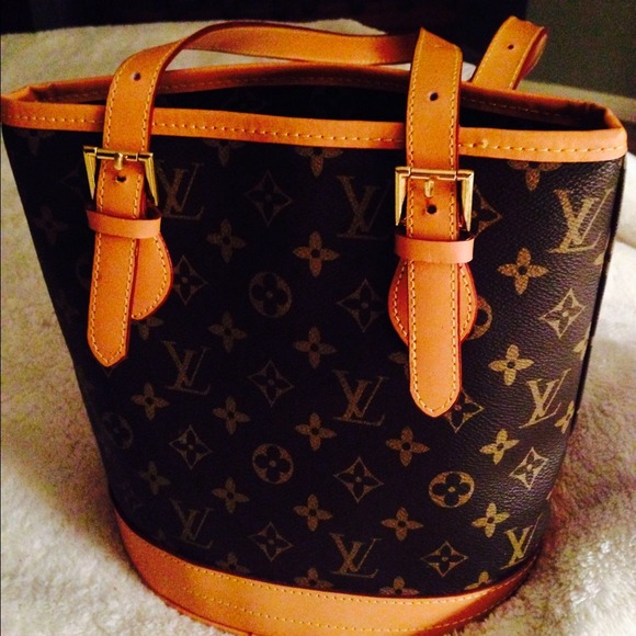 Inspired purse (Need to sell! Make offer)