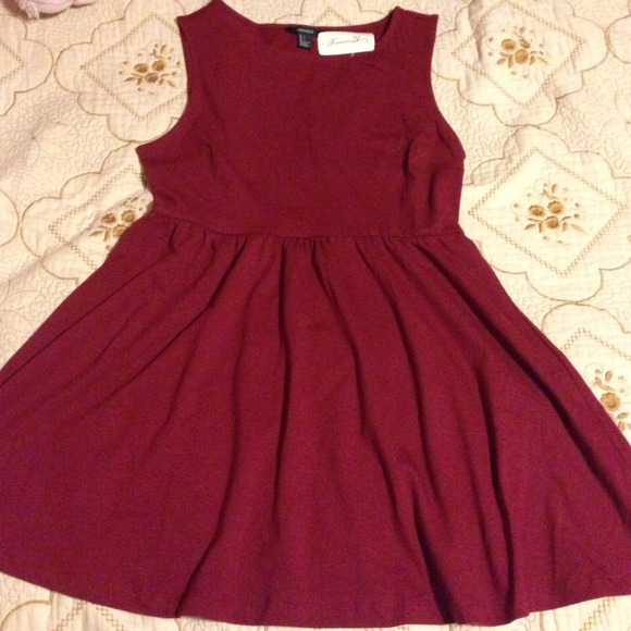Burgundy Flare short dress