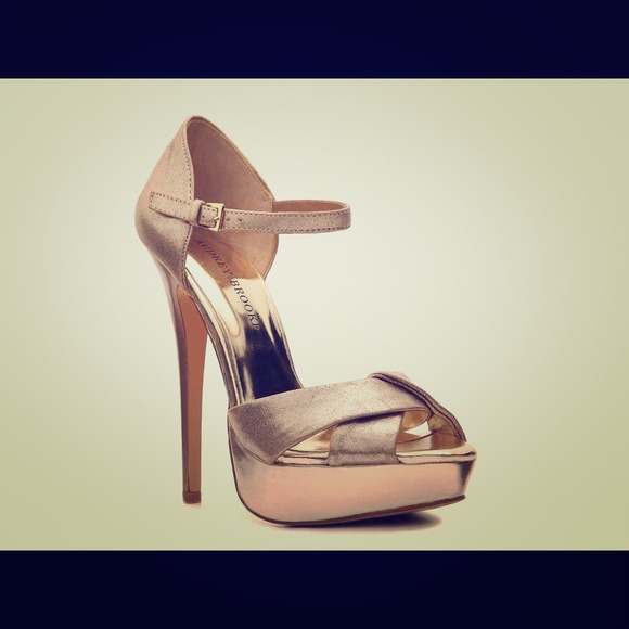 Audrey Brooke Evelyn Platform Sandal