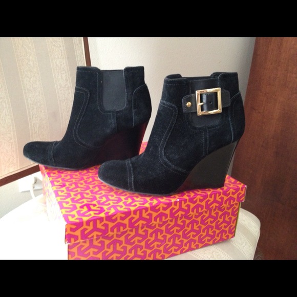 Tory Burch Adrienne Split Suede Boots