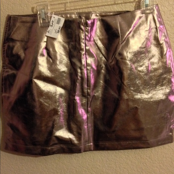 SOLD - Picture 2 of 3