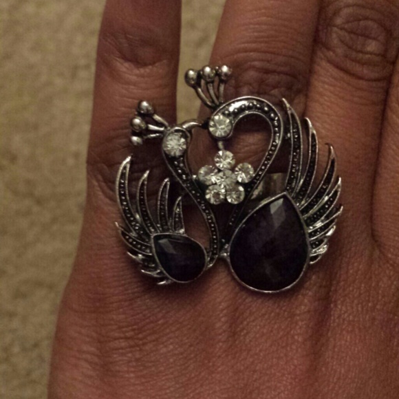 Statement Piece Peacock Ring!