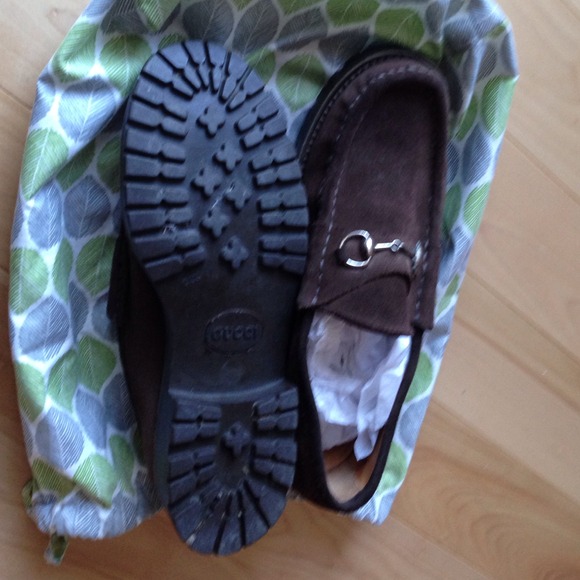 Authentic gucci shoes - Picture 2 of 2