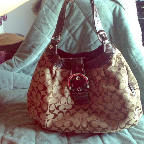 Coach Handbags - Coach handbag! authentic