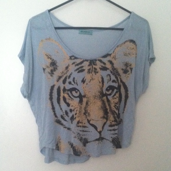 Tiger shirt