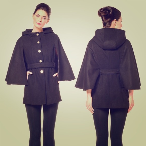 Jessica Simpson hooded wool caplet