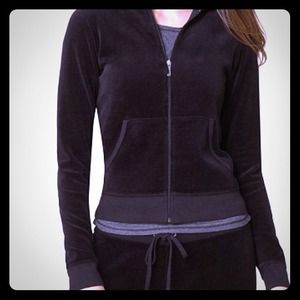 Juicy couture sweatshirt in black