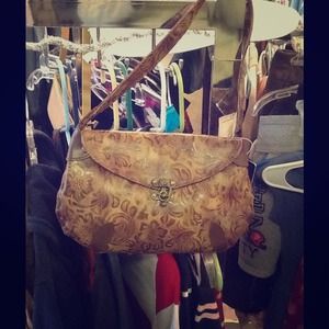 Leather fashion clutch