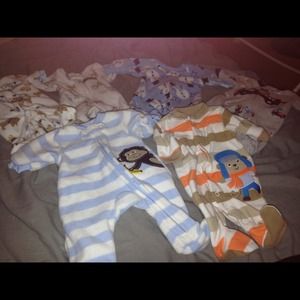 ***PRICE LOWERED Lot of preemie sleepers