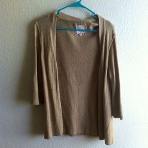 🚫 TRADED Tan cardigan