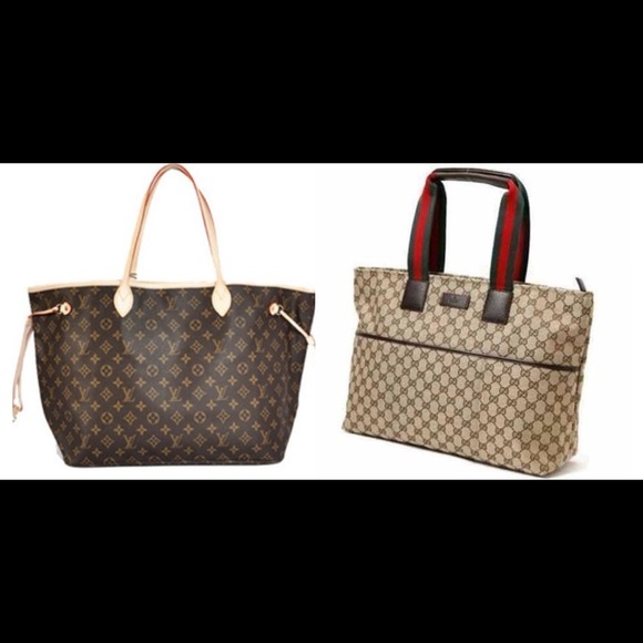 Bundled, 2 handbags.