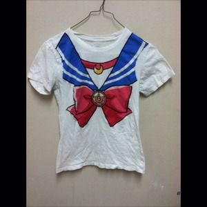 Sailor moon t shirt