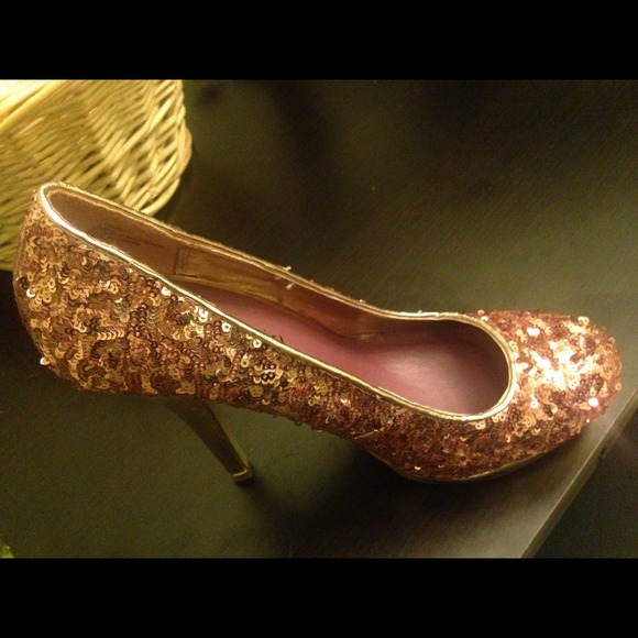 High heels❤️ - Picture 2 of 2