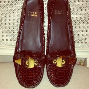 Stuart Weitzman Patent Driving Moccasin