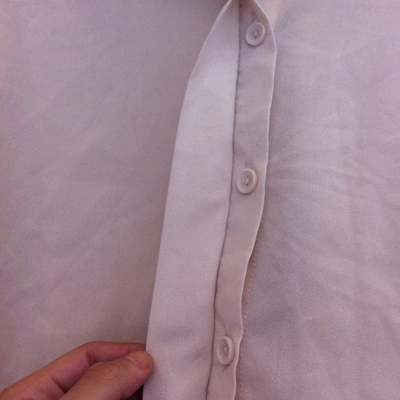 ✨SOLD! Cream Top! - Picture 2 of 4