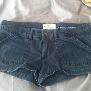Navy blue Hollister twill shorts!