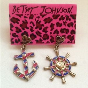 🔹NEW🔹 Betsey Johnson anchor earrings