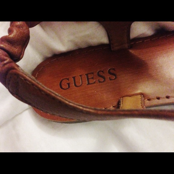 GUESS gladiators - Picture 3 of 4