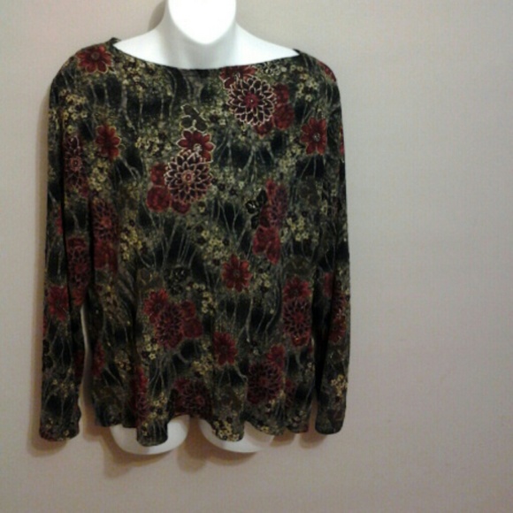 Floral flower design top