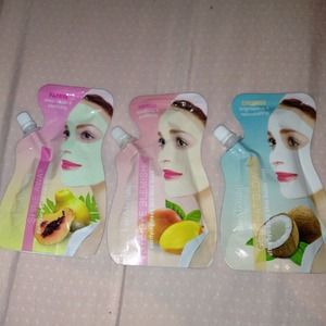 Ultra hydrating  masks. 3 kinds !