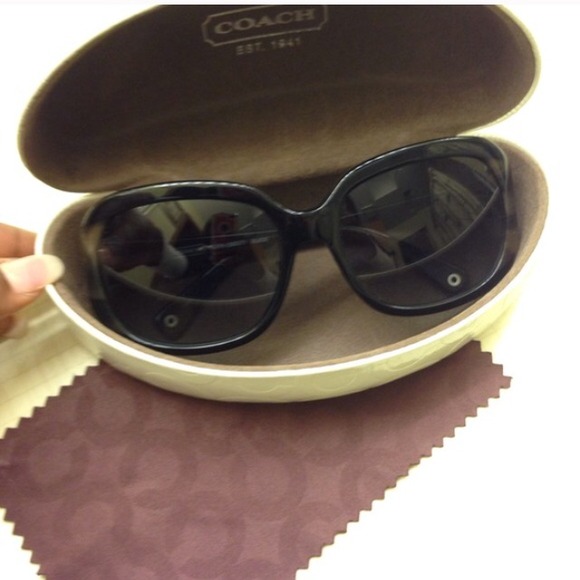 Coach Accessories - 🎱Authentic. Coach Sunglasses🎱