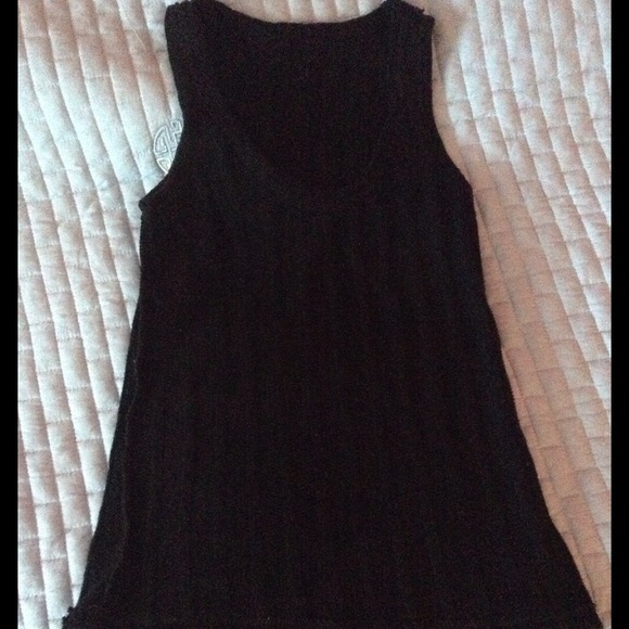 Black 100% wool tank