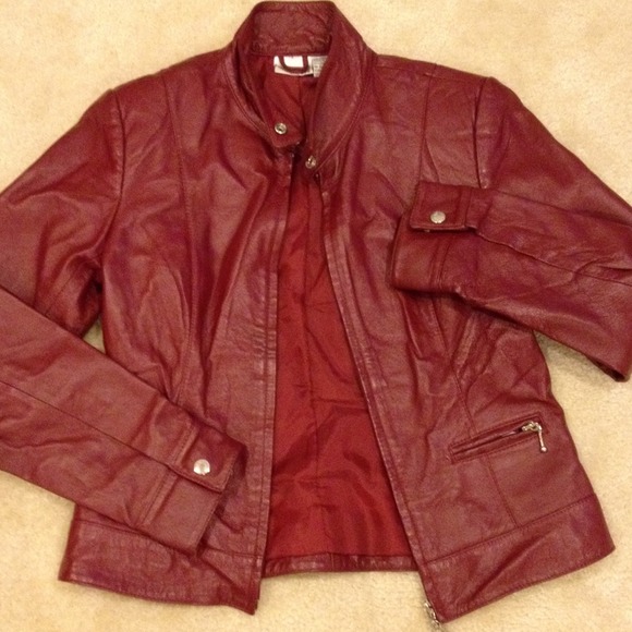⬇️⬇️Leather Motorcycle Style Jacket