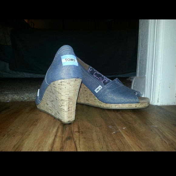 TOMS Wedges