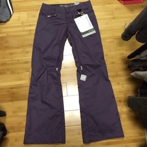 ❌SOLD❌ NEW Oakley purple snowboarding pants