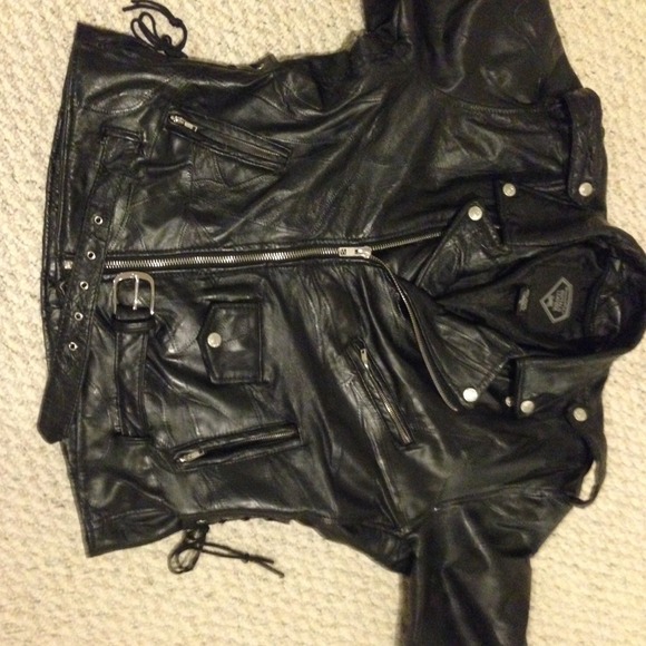 Vintage Biker Jacket - Picture 2 of 3