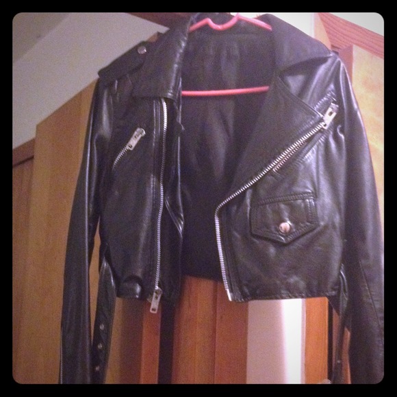 Genuine leather motorcycle jacket