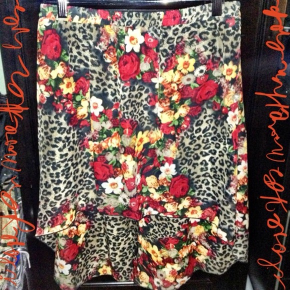 Gorgeous High low skirt