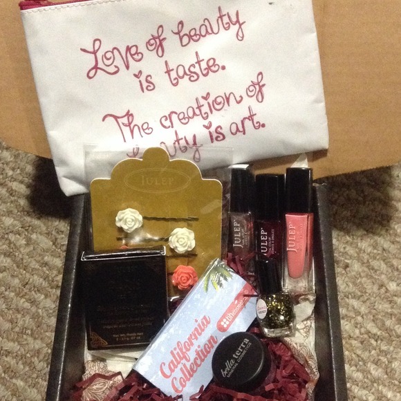 Bundle!!!! Date night items ! HOT