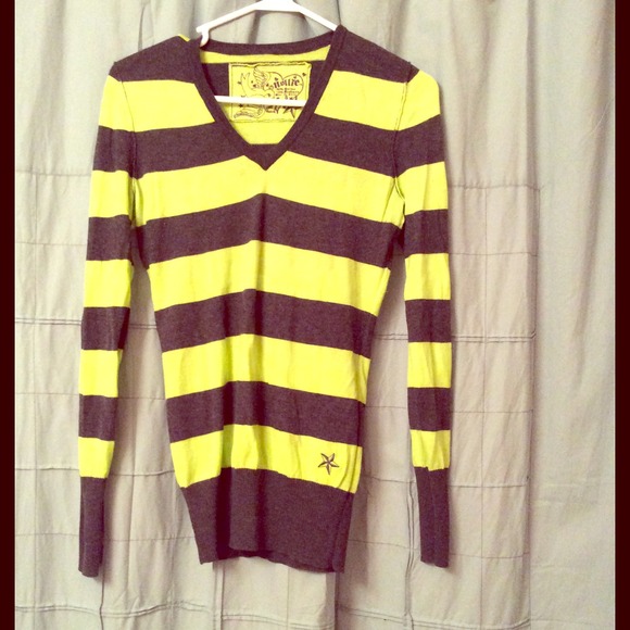 Ladies Nollie sweater