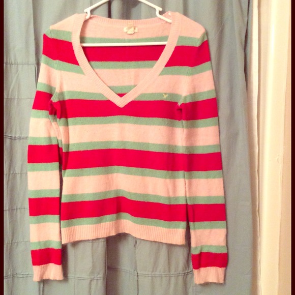Ladies American eagle striped sweater