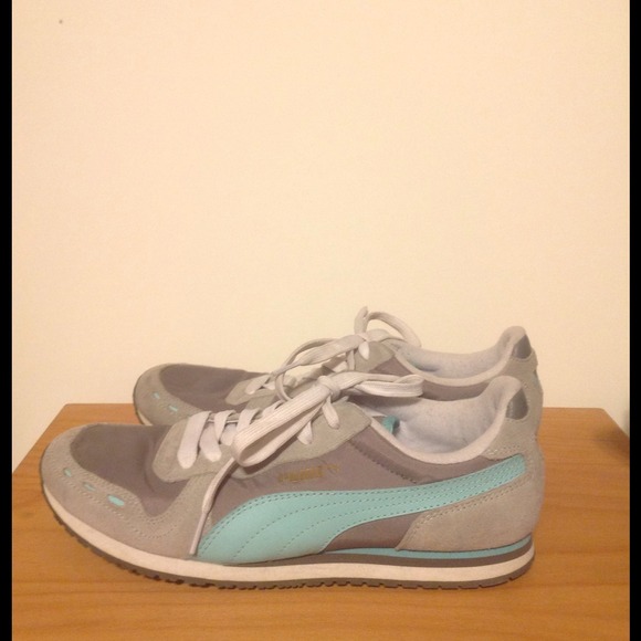 Puma sneakers NWOT