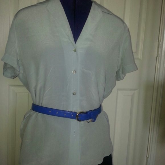 Liz clairborne NWOT Button up grey silk blouse