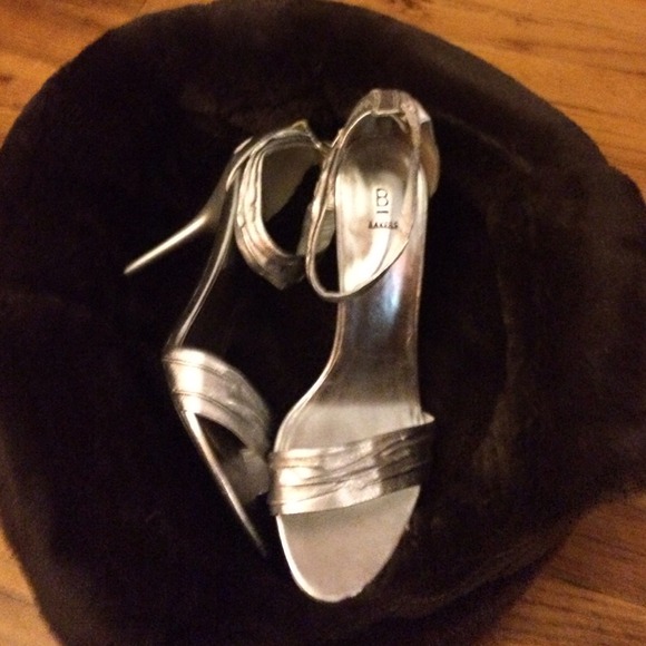 Silver leather upper heels