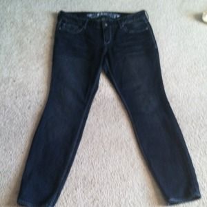 Super cute Express denim skinnies!