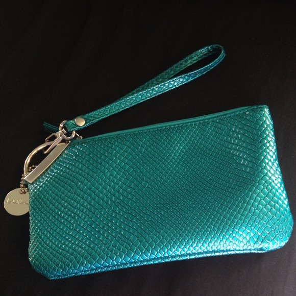Teal metallic wristlet