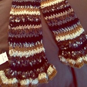 Steve Madden Scarf🌂