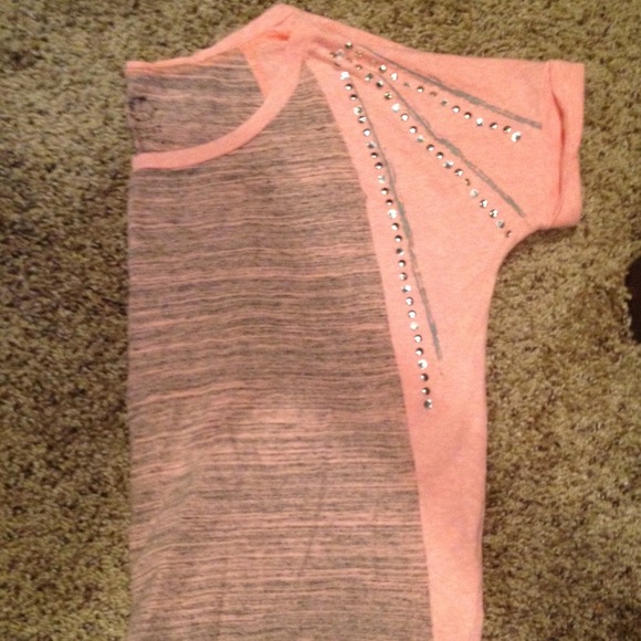 NWOT size XS oversized Buckle shirt