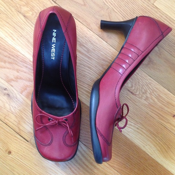 **SOLD** Nine West Shoes