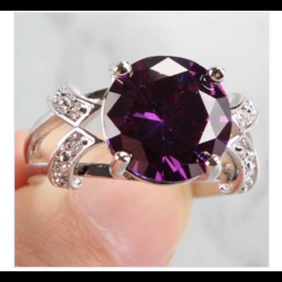 Round Cut Amethyst Topaz silver ring size 8